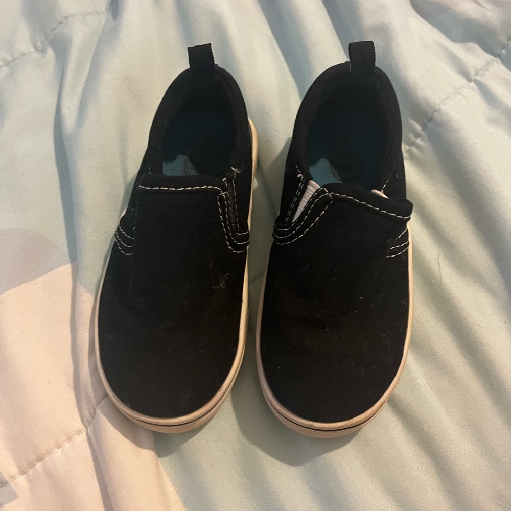 Vans style shoes toddler sz 7 good shape
